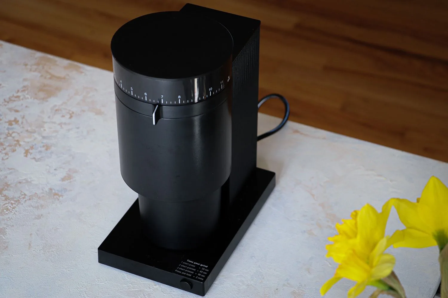 Fellow Opus conical burr grinder image 2
